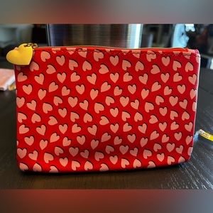 Ipsy Glambag in Red with Pink Hearts, NEW Never Used